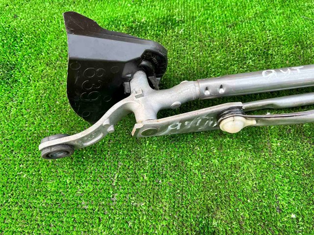 8251A065 MITSUBISHI Трапеция стеклоочистителя купить в Киев