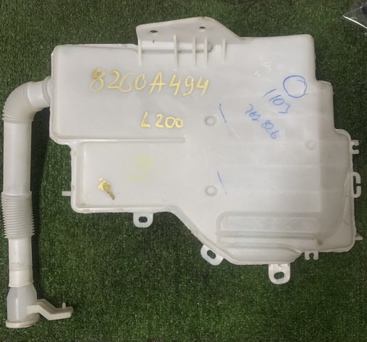 Бачок омывайки 8260A494 MITSUBISHI