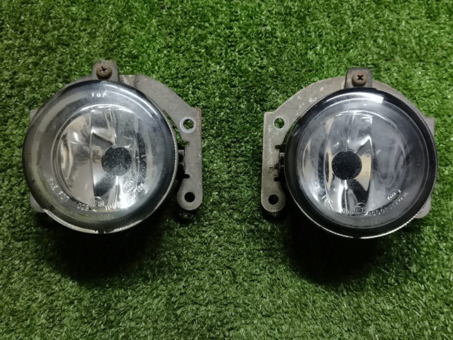 Противотуманка левая 8321A234 MITSUBISHI