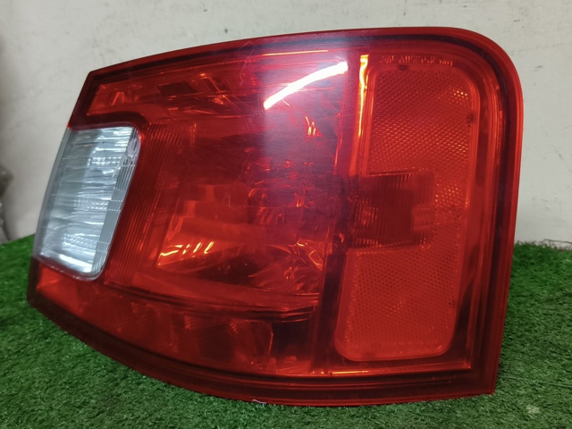 8330A368 Фонарь задний правый купить Ровно