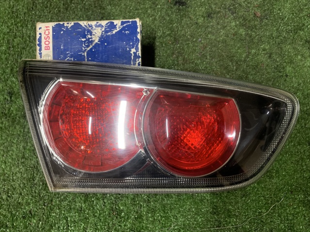 8337A083 MITSUBISHI Фонарь задний левый внутренний купить в Житомир