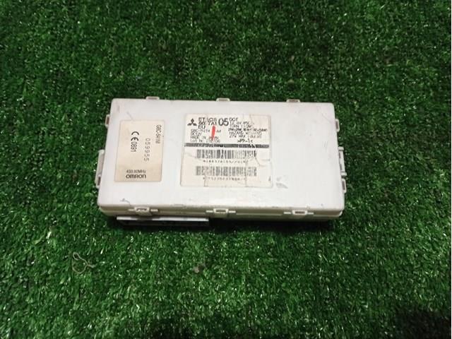 Блок реле и предохранителей 8637A105 MITSUBISHI