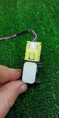 Датчик AIRBAG передний 8651A166 MITSUBISHI