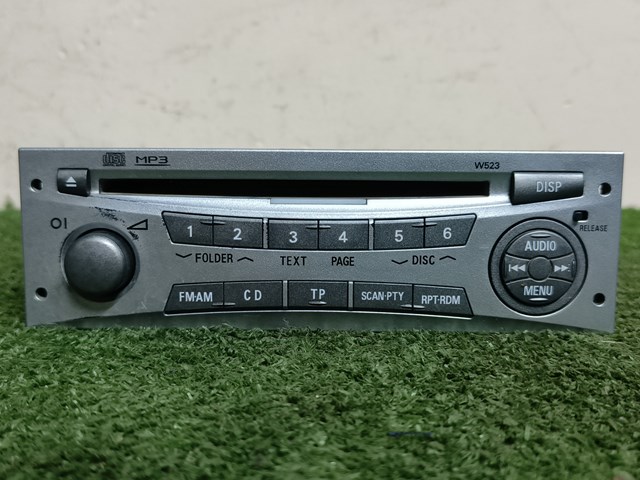 Радиоприемник Mitsubishi L 200 4
