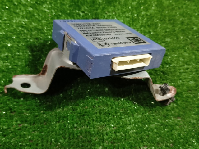8934033060 TOYOTA купить в Хмельницкий