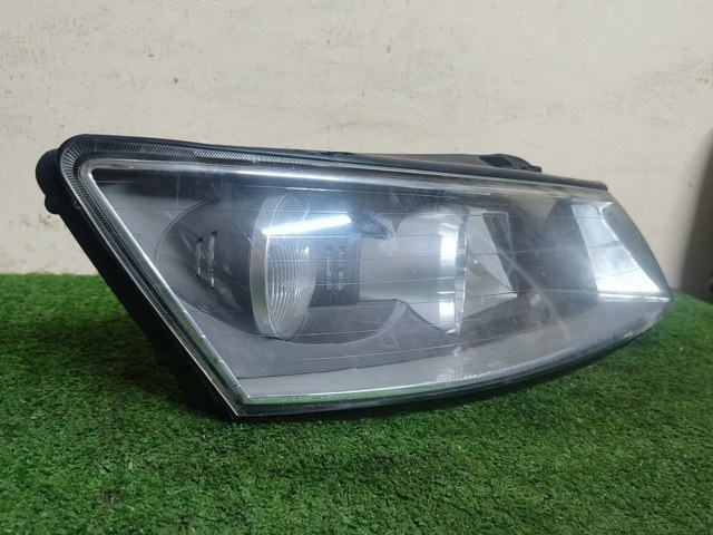 HYUNDAI 921023K000 Фара правая в наличии Житомир