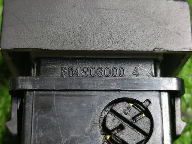 HYUNDAI 937403E000 Кнопка включения обогрева сиденья в наличии Каменское
