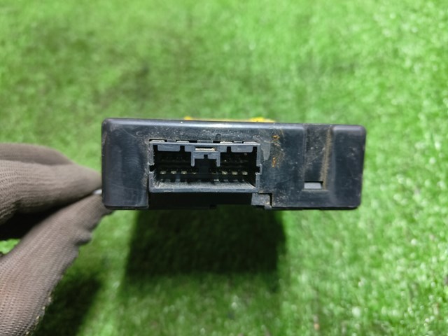954003E110 HYUNDAI Блок комфорта купить в Хмельницкий