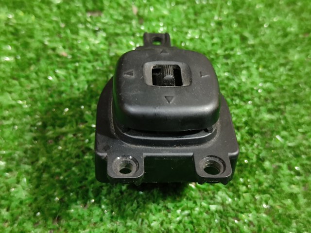 MAZDA BJ0E66600 в наличии Черновцы