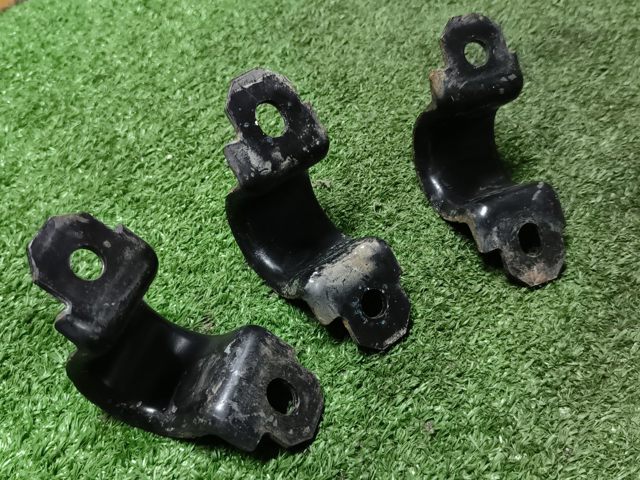 DG9C5B484AXB FORD Хомут крепления втулки стабилизатора заднего купить в Кривой Рог