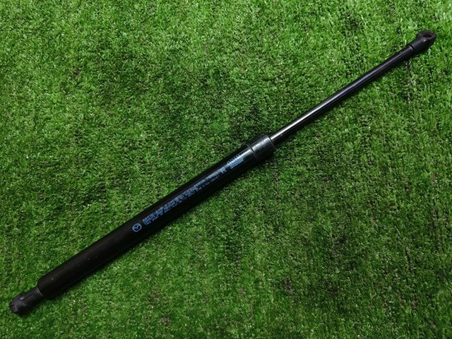 Газовый упор багажника GS1M62620D MAZDA