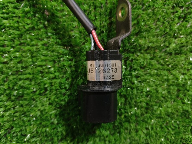 MITSUBISHI J5T26273 Датчик коленвала в наличии Николаев