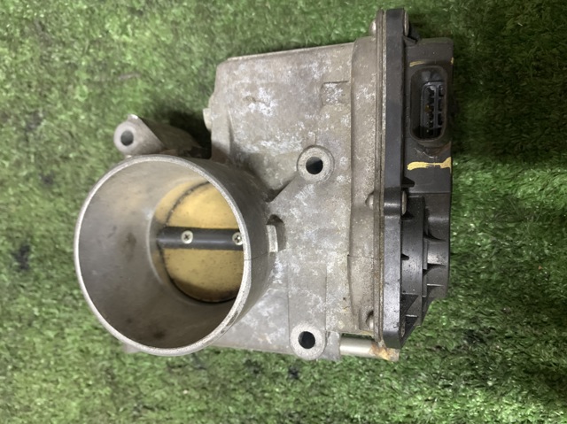 Блок дроссельной заслонки L3R413640 MAZDA