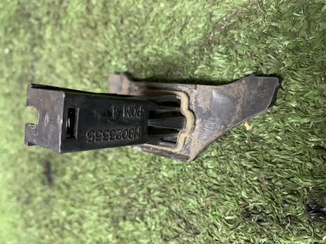 Замок открывания лючка бензобака MB023335 MITSUBISHI