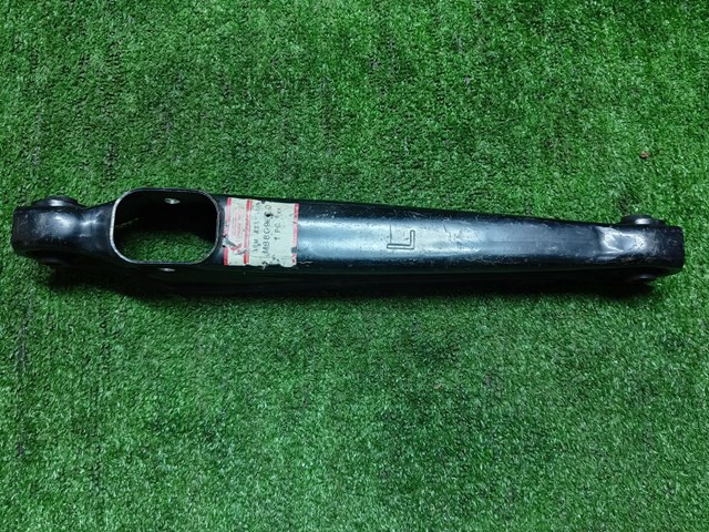 Балансир задний нижний, левый MB809230 MITSUBISHI