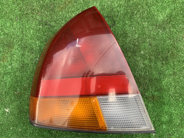MB944543 MITSUBISHI Фонарь задний левый внешний купить в Ужгород