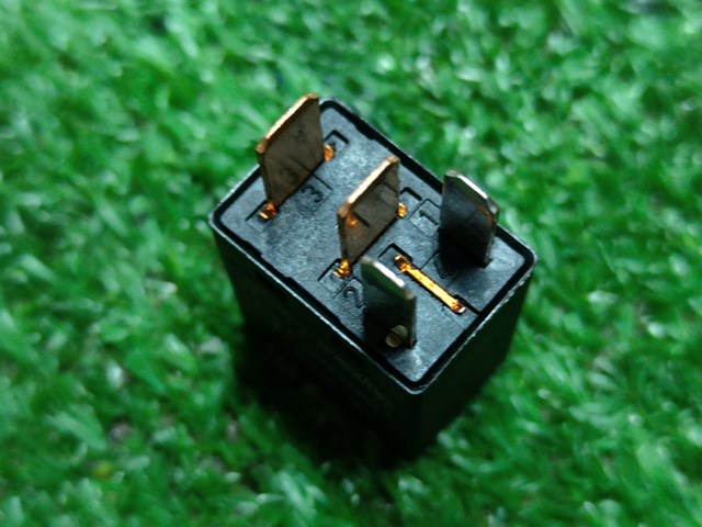 MB953382 MITSUBISHI Реле стартера купить в Житомир