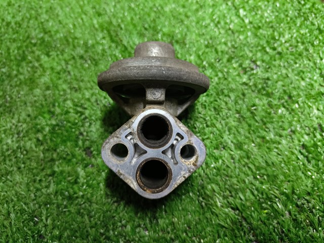 MD307027 MITSUBISHI Клапан ЕГР купить в Николаев