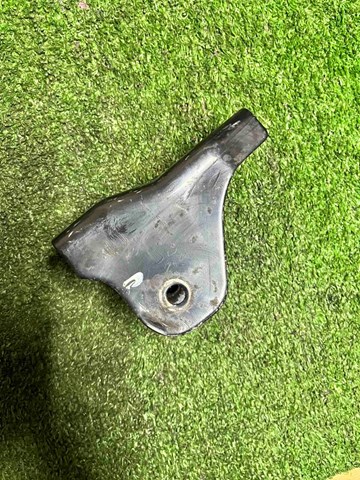 MD759723 Кронштейн подушки КПП купить Чернигов