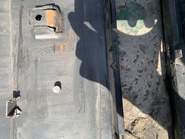 MITSUBISHI MN105171 Задний бампер в наличии Николаев
