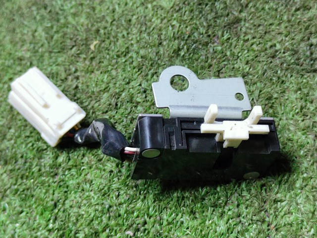 MN107781 MITSUBISHI купить в Чернигов