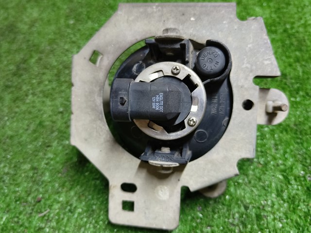 MN161102 MITSUBISHI Фара противотуманная правая купить в Черновцы