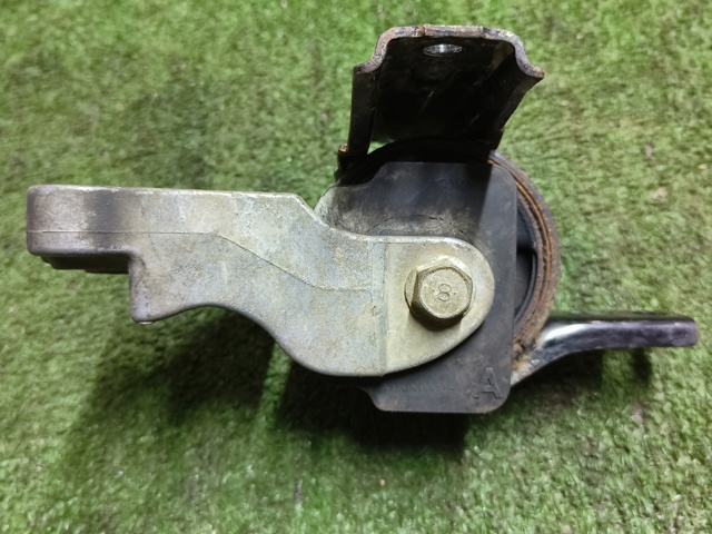 MN184295 MITSUBISHI Подушка (опора) двигателя правая купить в Днепр