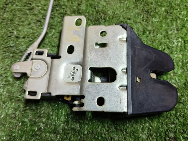 MITSUBISHI MR379216 Замок багажника в наличии Николаев