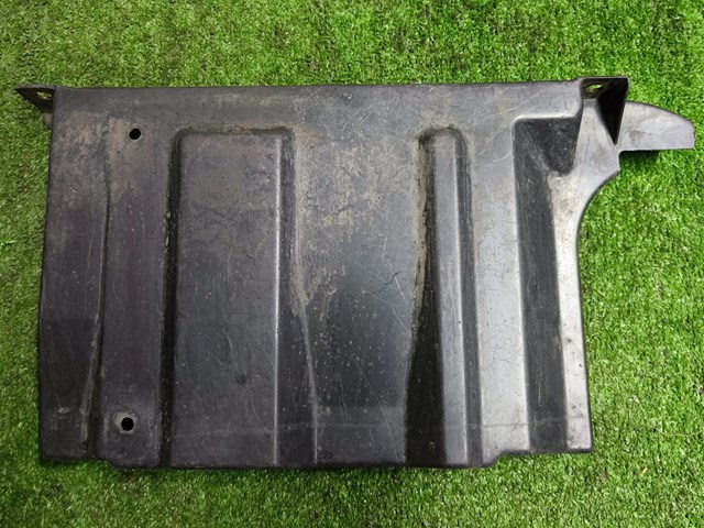Защита двигателя, левая MR564033 MITSUBISHI
