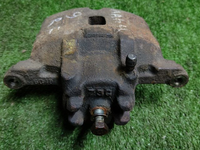 MR955064 MITSUBISHI Суппорт тормозной передний правый купить в Тернополь