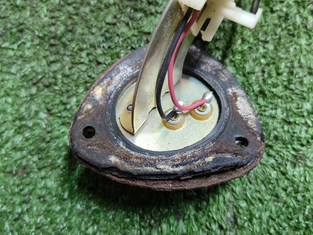 MR959966 MITSUBISHI Датчик уровня топлива в баке купить в Николаев