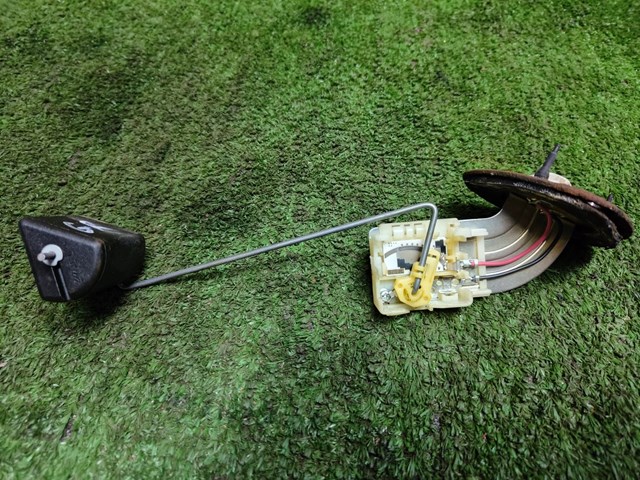 MITSUBISHI MR959966 Датчик уровня топлива в баке в наличии Ирпень