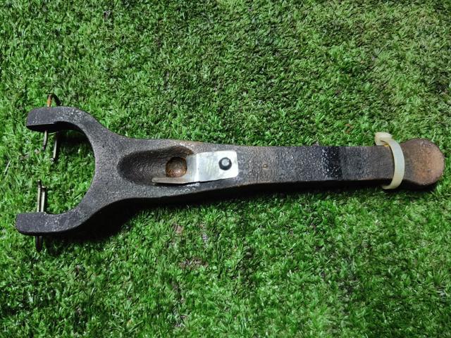MR980830 MITSUBISHI Вилка сцепления купить в Хмельницкий