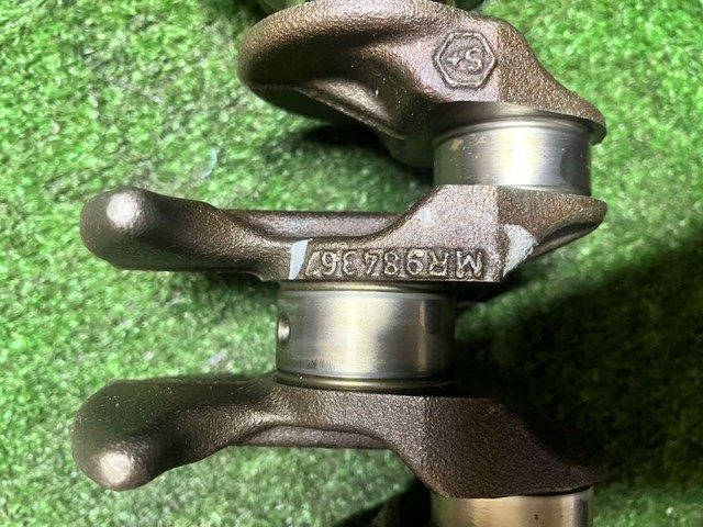 MITSUBISHI MR984367 в наличии Павлоград