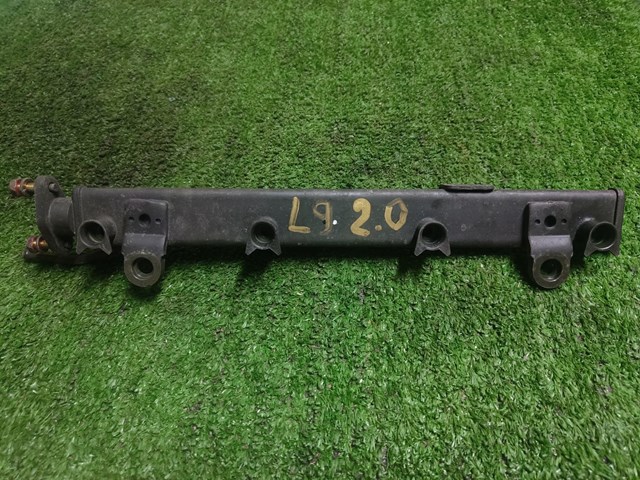 Топливная рампа MR988175 MITSUBISHI