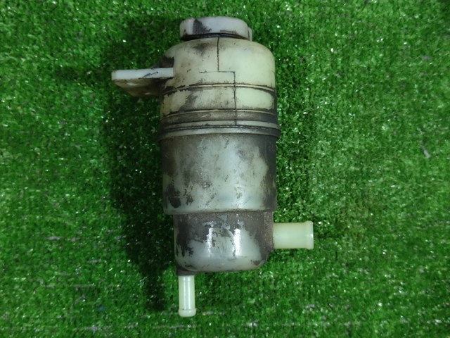 Бачок насоса ГУР MR995028 MITSUBISHI