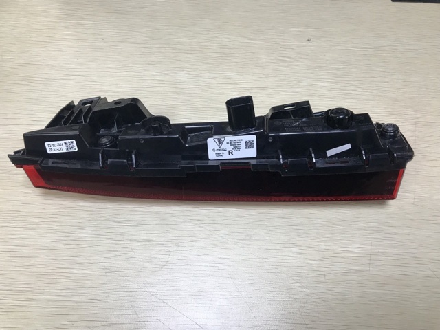 95B945702D PORSCHE купить в Ровно
