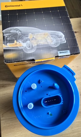 Топливный насос Volkswagen Jetta 5