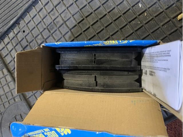 D10600W7X5 Колодки тормозные передние дисковые купить Сумы