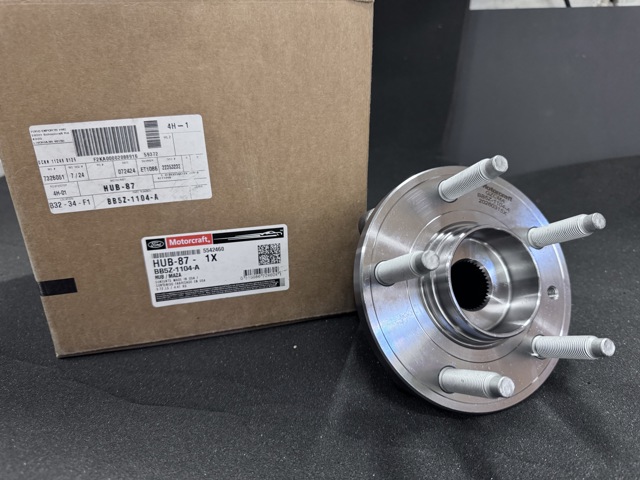 Колеса и ступицы BB5Z1104A FORD