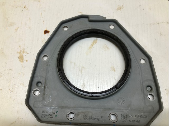 Сальник коленвала коренной Ауди КУ 5