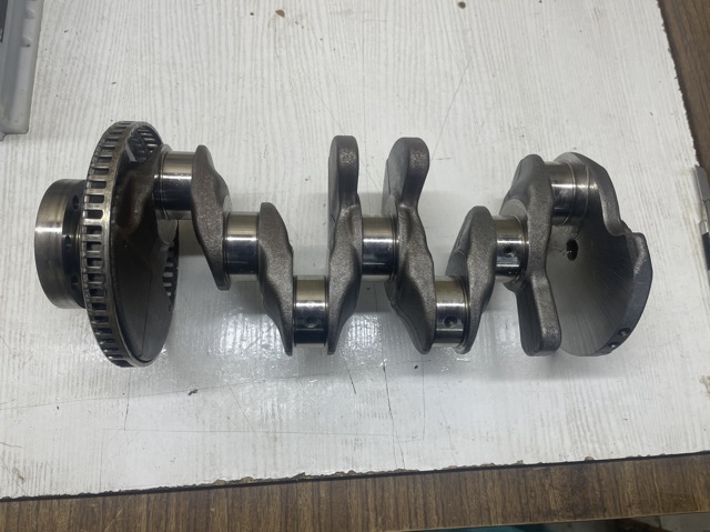 06K105101L VAG Коленвал двигателя купить в Каменское