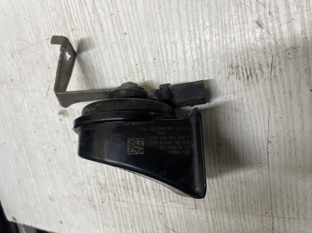 Клаксон 3B0951221D VAG