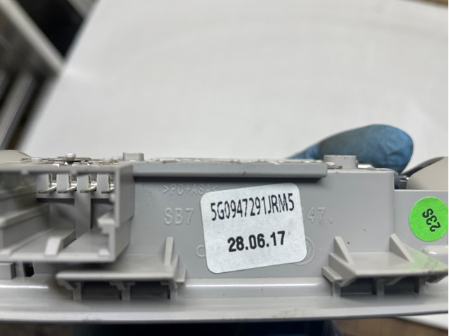 VAG 5G0947291J в наличии Кривой Рог