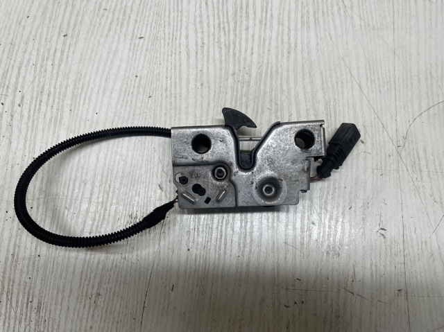 5G1823509D VAG Замок капота купить в Житомир