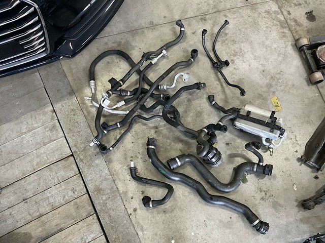 11518651288 BMW Дополнительная помпа купить в Ровно