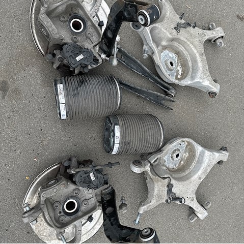 Рычаг задней подвески поперечный 31360588 VOLVO