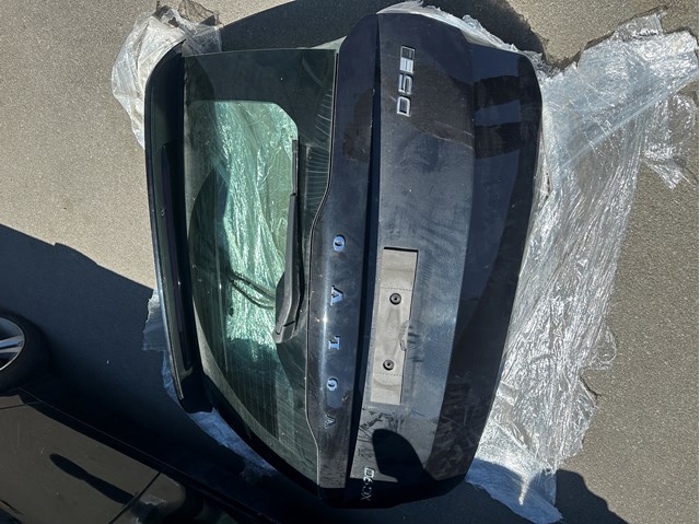 Пятая дверь 31455985 VOLVO