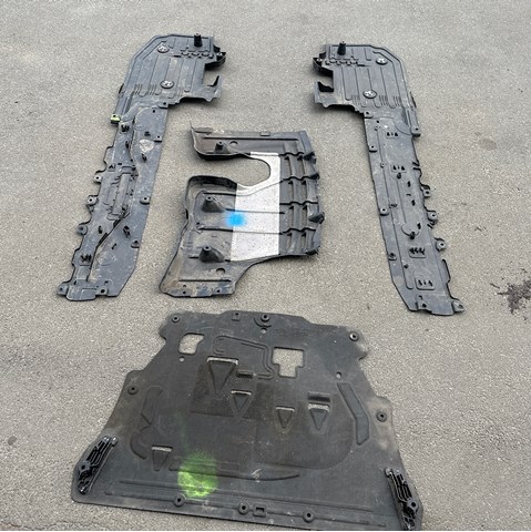 Защита поддона двигателя 31497612 VOLVO
