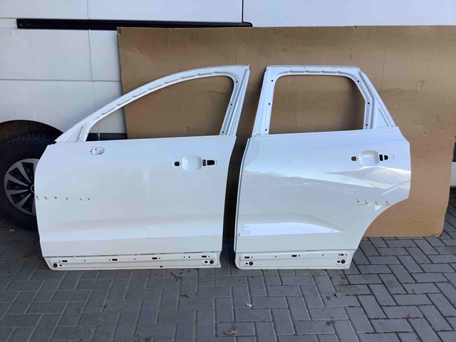 Двери 31655328 VOLVO